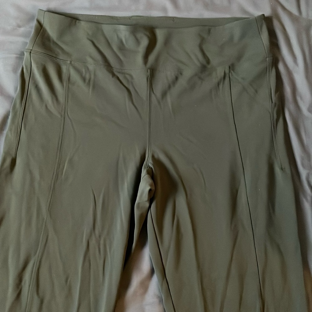 Athleta Delancey Straight leg